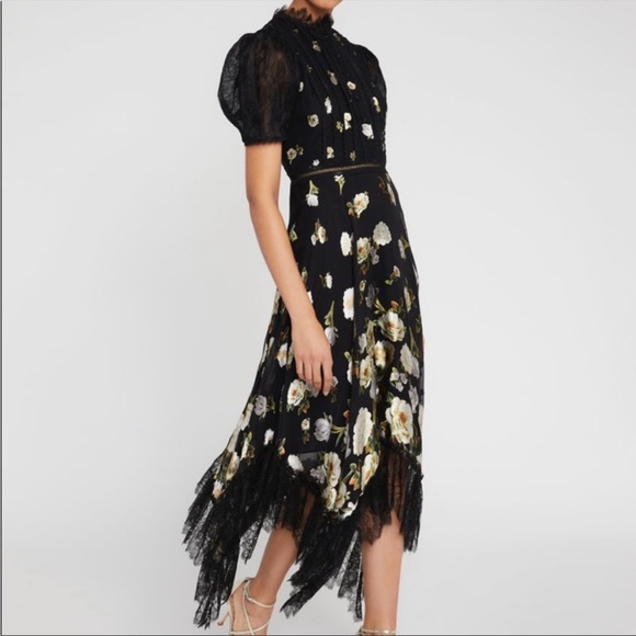 Alice + Olivia Dresses & Skirts - Alice and Olivia Bettina Floral Lace Midi Dress